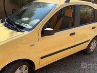 Usata Fiat Panda 60 CV (44 kW) 2004 Giallo Utilitaria