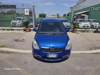 Usata Opel Agila Enjoy 68 CV (50 kW) 2012 Blu Utilitaria