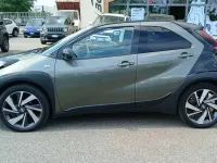 Usata Toyota Aygo X 72 CV (52 kW) 2022 Vernice metallizzata SUV