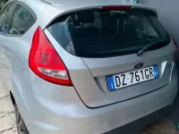 Usata Ford Fiesta 97 CV (71 kW) 2009 Grigio Berlina