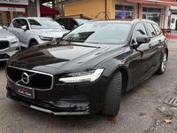 Usata Volvo V90 Momentum 150 CV (110 kW) 2020 Nero Station wagon