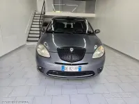 Usata Lancia Ypsilon 70 CV (51 kW) 2006 Grigio Utilitaria