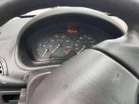 Usata Peugeot 206 60 CV (44 kW) 2002 Nero Berlina