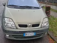 Usata Renault Scénic 107 CV (78 kW) 2001 Monovolume
