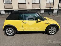 Usata Mini Cooper Cabriolet 116 CV (85 kW) 2005 Giallo Cabrio