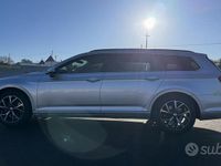 Usata VW Passat 150 CV (110 kW) 2018 Grigio Berlina