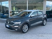 Usata VW T-Roc Advance 150 CV (110 kW) 2018 Grigio SUV