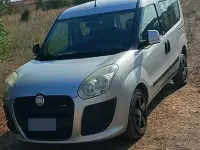 Usata Fiat Doblò 90 CV (66 kW) 2011 Grigio Monovolume