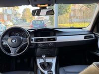 Usata BMW 318 143 CV (105 kW) 2009 Berlina