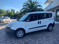 Usata Fiat Doblò Easy 105 CV (77 kW) 2015 Bianco Monovolume