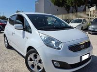 Usata Kia Venga 90 CV (66 kW) 2011 Bianco Utilitaria