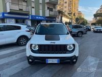 Begagnad Jeep Renegade Trailhawk 170 HK (125 kW) 2018 Vit SUV