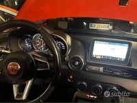 Usata Fiat 124 Spider Lusso 140 CV (102 kW) 2016 Rosso Cabrio