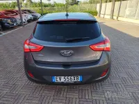 Usata Hyundai i30 Style 128 CV (94 kW) 2014 Grigio Berlina
