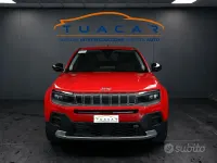 Usata Jeep Avenger Altitude 101 CV (74 kW) 2024 Rosso SUV