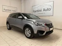 Usata Peugeot 5008 Business-Line 120 CV (88 kW) 2018 Argento SUV