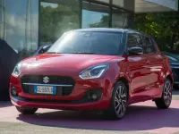Usata Suzuki Swift 83 CV (61 kW) 2023 Rosso Utilitaria