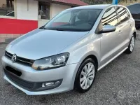 Usata VW Polo Highline 90 CV (66 kW) 2012 Grigio Utilitaria
