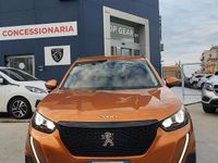 Usata Peugeot 2008 Active 102 CV (75 kW) 2021 Arancione SUV
