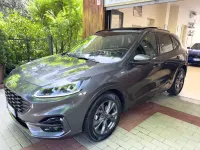Usata Ford Kuga ST-Line X 152 CV (111 kW) 2022 Grigio SUV