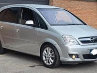 Usata Opel Meriva 104 CV (76 kW) 2008 Argento Monovolume