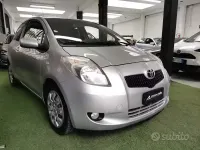 Usata Toyota Yaris Sol 87 CV (63 kW) 2007 Grigio Utilitaria