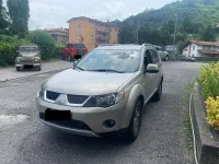Usata Mitsubishi Outlander Invite 140 CV (102 kW) 2008 Bronzo SUV