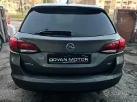 Usata Opel Astra 110 CV (80 kW) 2017 Verde Station wagon