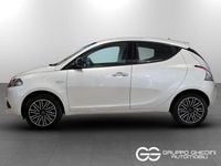 Usata Lancia Ypsilon Gold 69 CV (50 kW) 2021 Grigio Utilitaria