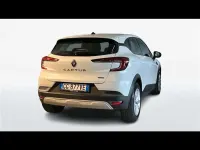 Usata Renault Captur Zen 145 CV (106 kW) 2022 Bianco SUV