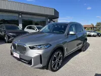 Usata BMW X5 298 CV (219 kW) 2023 Grigio SUV