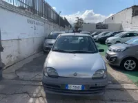 Usata Fiat 600 54 CV (39 kW) 2005 Grigio Berlina