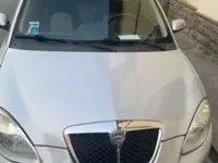 Usata Lancia Ypsilon 60 CV (44 kW) 2008 Argento Utilitaria