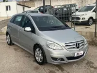Usata Mercedes B180 109 CV (80 kW) 2010 Monovolume