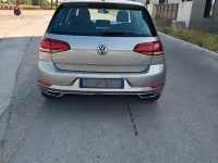 Usata VW Golf VII Highline 110 CV (80 kW) 2018 Berlina