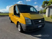 Usata Ford Transit 280S 116 CV (85 kW) 2010 Giallo Monovolume