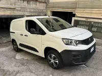 Usata Peugeot TePee Outdoor 109 CV (80 kW) 2021 Bianco Station wagon