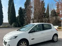 Usata Renault Clio 58 CV (42 kW) 2011 Bianco Utilitaria