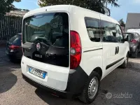 Usata Fiat Doblò Active 120 CV (88 kW) 2014 Bianco Monovolume