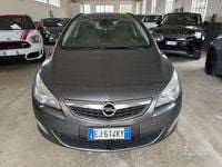 Usata Opel Astra 110 CV (80 kW) 2011 Grigio Station wagon