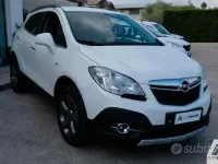 Usata Opel Mokka Cosmo 131 CV (96 kW) 2014 Bianco SUV