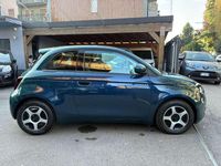 Second-hand Fiat 500e 42 kW (58 CP) 2022 Albastru Berlinǎ