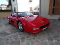 Usata Ferrari F355 381 CV (280 kW) 1998 Rosso Cabrio
