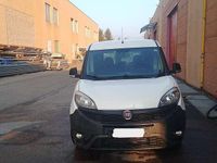 Usata Fiat Doblò Pop 95 CV (69 kW) 2016 Nero Monovolume
