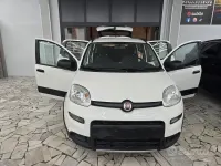 Usata Fiat Panda 4x4 S 69 CV (50 kW) 2019 Bianco Utilitaria