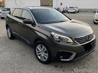 Usata Peugeot 5008 120 CV (88 kW) 2018 Grigio Berlina