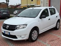 Usata Dacia Sandero Ambiance 75 CV (55 kW) 2015 Bianco Berlina