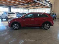 Usata Kia Niro Style 140 CV (102 kW) 2017 Rosso SUV