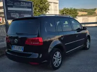 Usata VW Touran Highline 149 CV (109 kW) 2012 Nero Monovolume