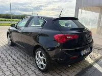 Second-hand Alfa Romeo Giulietta 120 CP (88 kW) 2018 Negru Hatchback